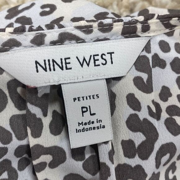Nine West Gray & Blue Cheetah Print Long Sleeve Ruffle Top Size PL NEW - Picture 7 of 9